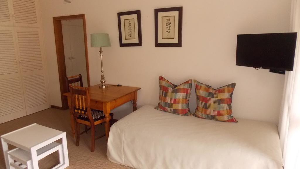 Rivertide Lodge Knysna Room photo