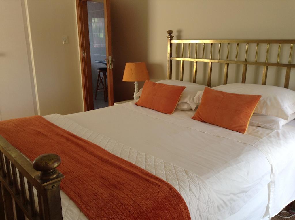 Rivertide Lodge Knysna Room photo